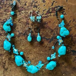 Stunning designer turquoise beaded set - necklace and 2 pair earrings